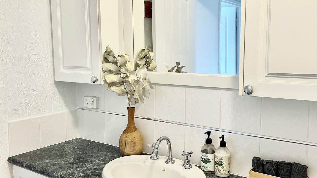 Photo of Bathroom in North Bendigo