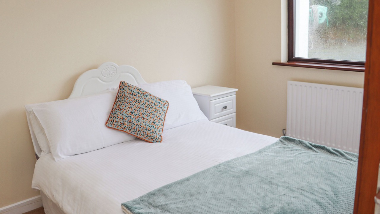 Photo of Bedroom in Adamstown