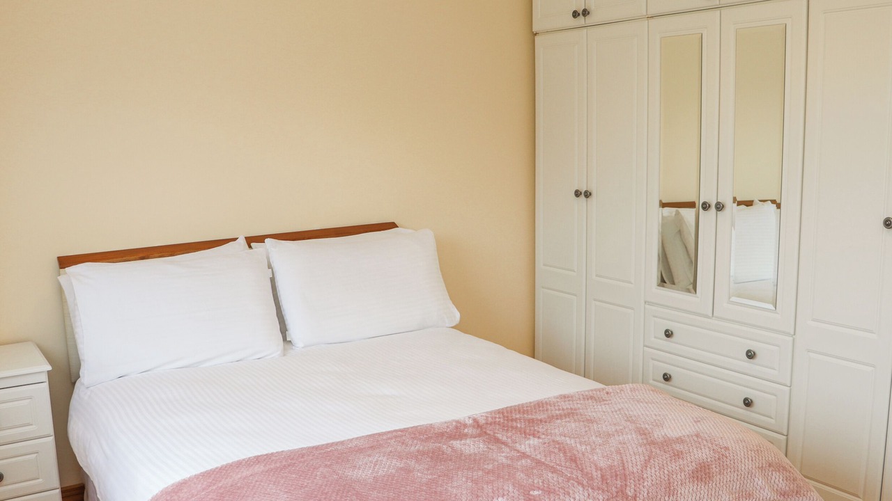 Photo of Bedroom in Adamstown