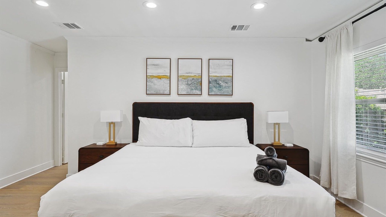 Photo of Bedroom in Las Colinas