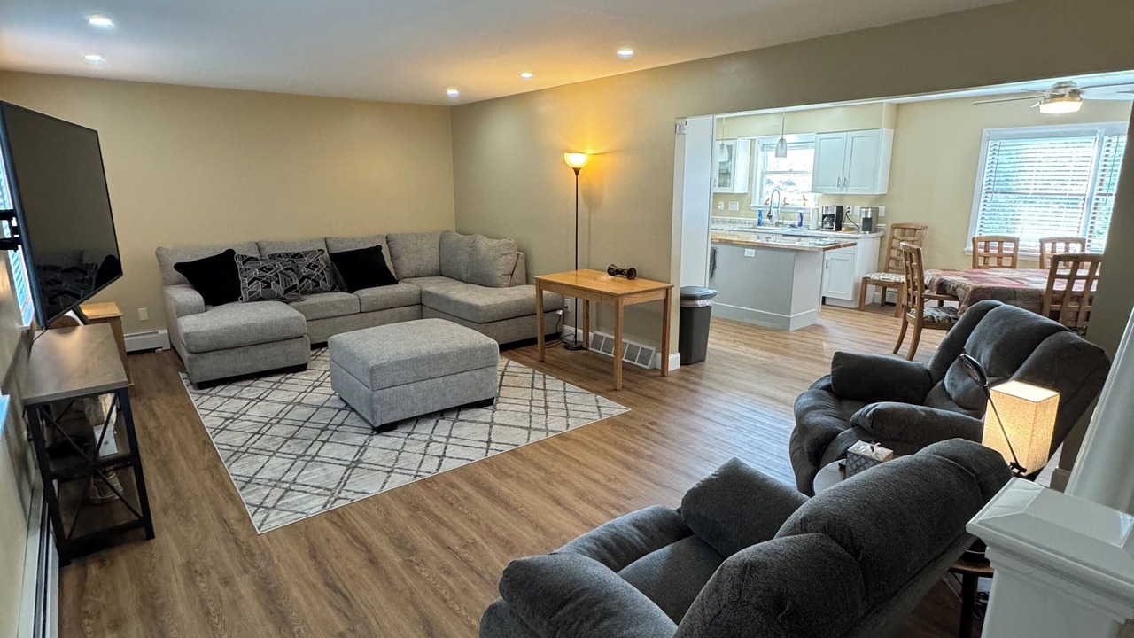 Photo of Bedroom in Granville Summit