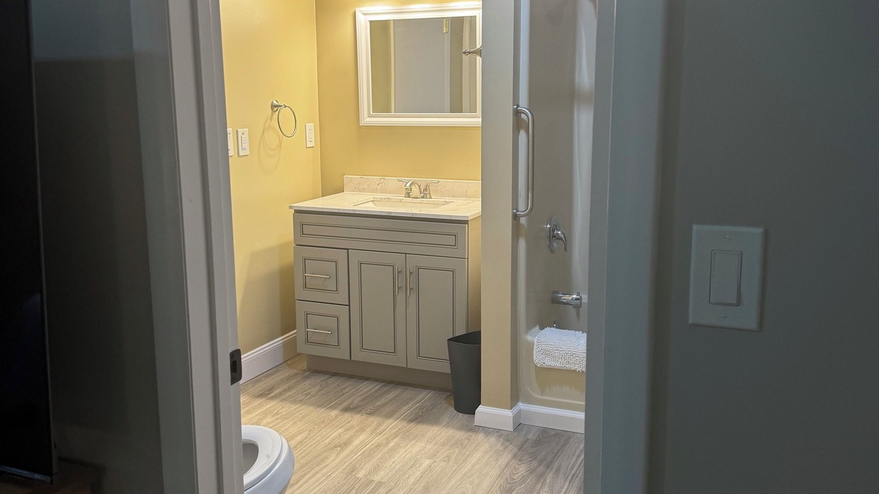 Photo of Bathroom in Granville Summit