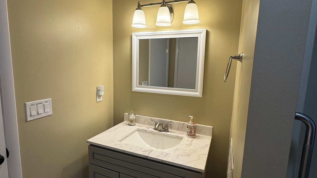 Photo of Bathroom in Granville Summit