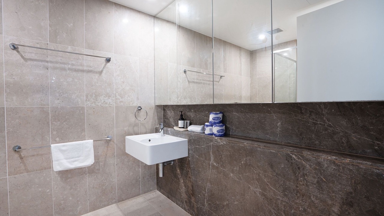 Photo of Bathroom in Reid