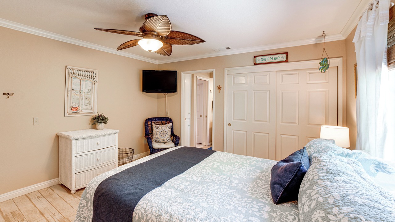 Photo of Bedroom in Estates at Canyon Crest