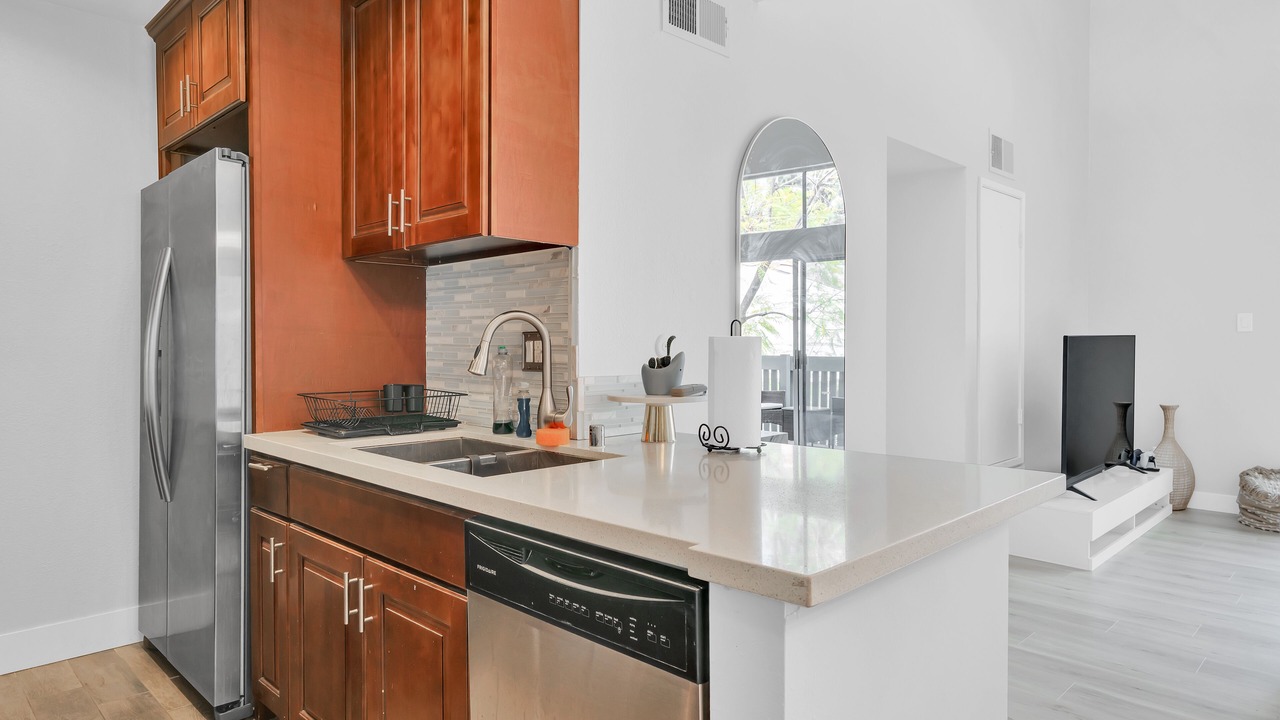 Photo of Kitchen in Tarzana