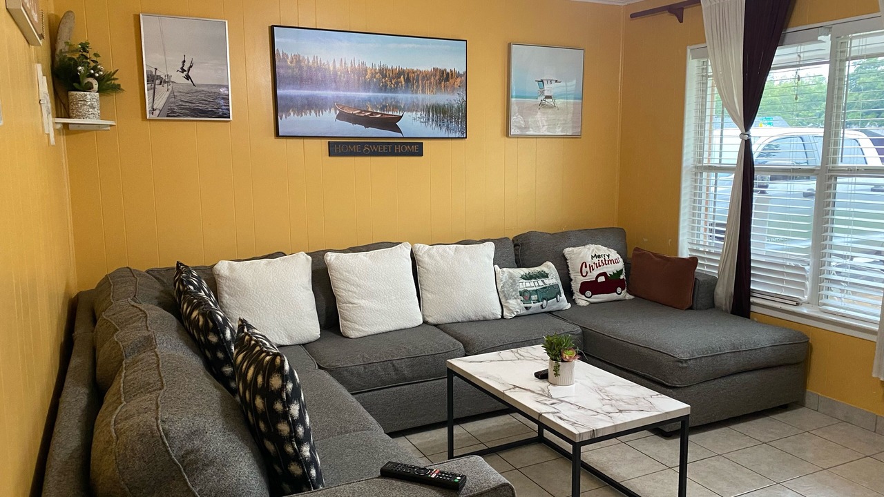 Photo of Livingroom in Irving