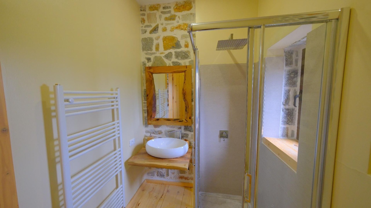 Photo of Bathroom in Moscopole