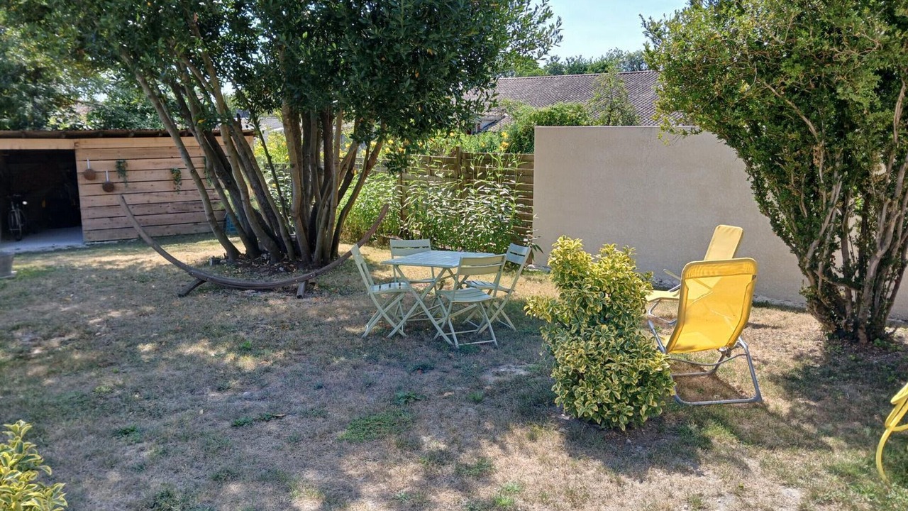 Photo of Outdoor in Baignes-Sainte-Radegonde