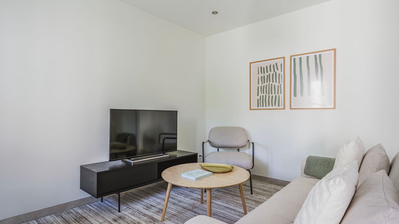 Photo of Livingroom in District 2