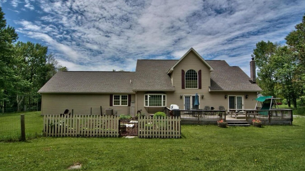 Photo of Outdoor in Aldenville