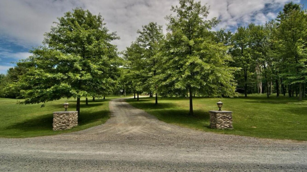 Photo of Outdoor in Aldenville