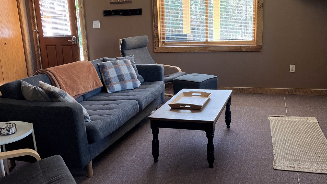 Photo of Livingroom in Stambaugh
