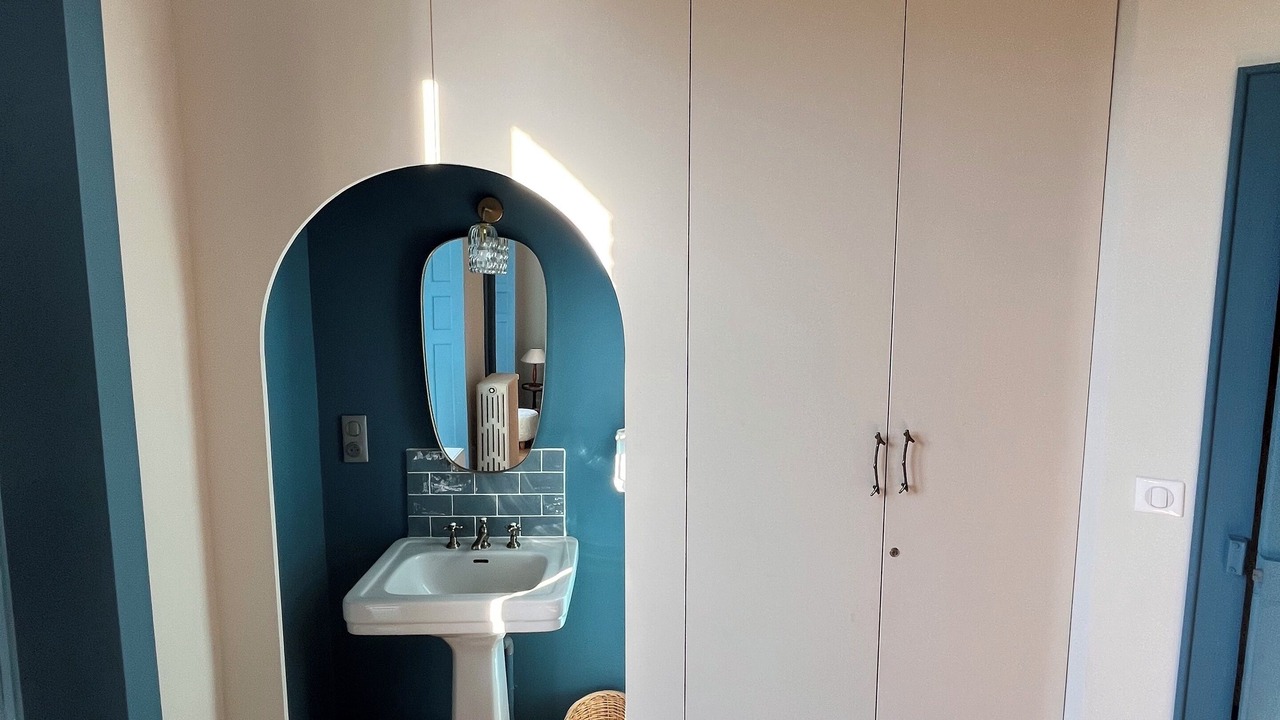 Photo of Bathroom in Moulicent