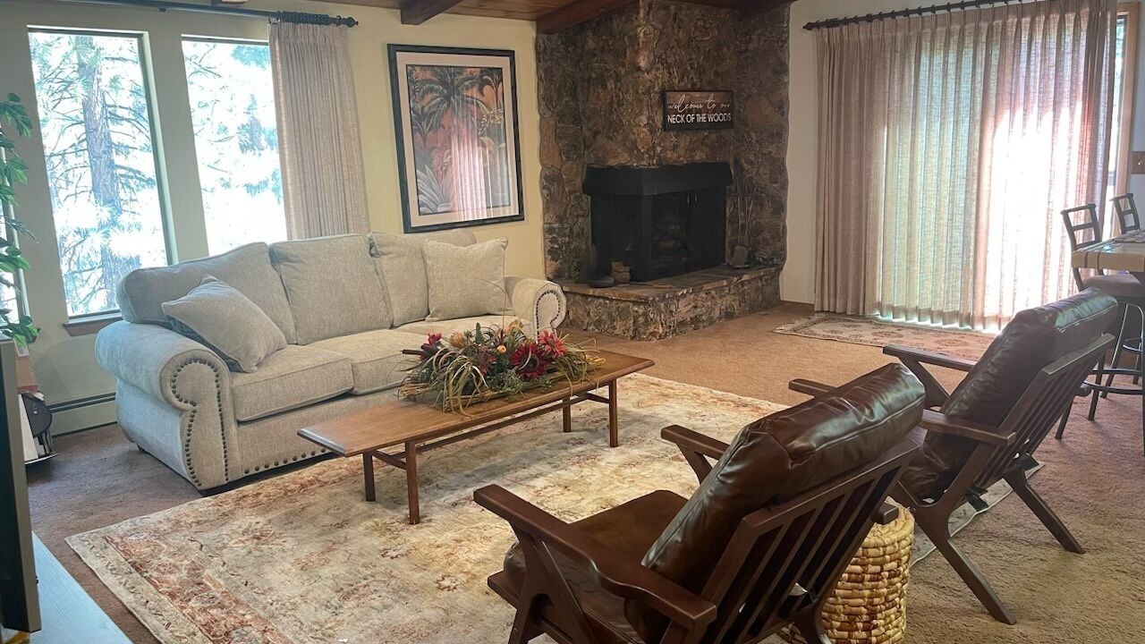 Photo of Livingroom in Zephyr Cove