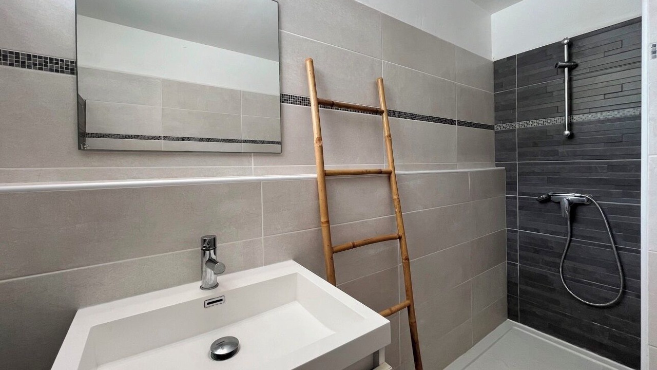 Photo of Bathroom in Saint-Francois