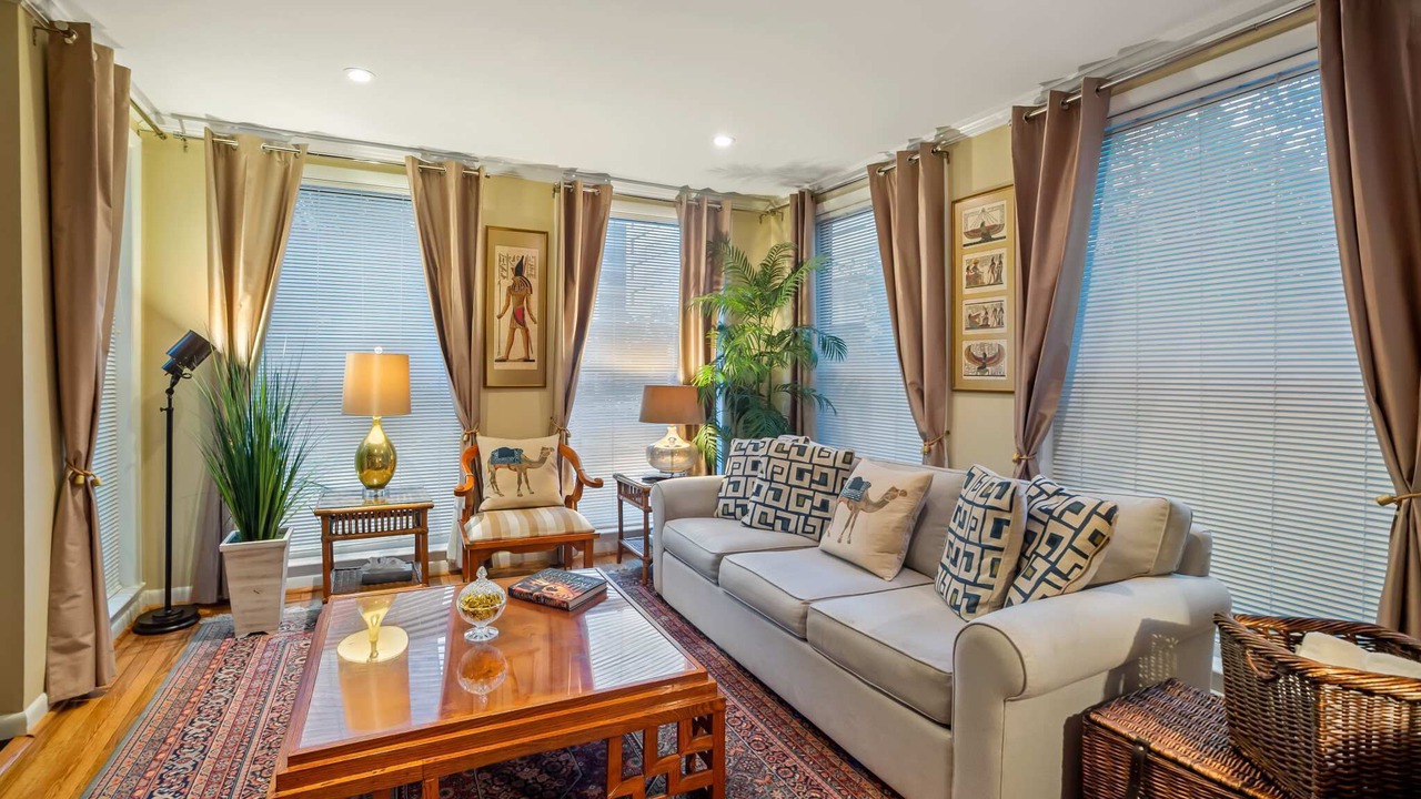 Photo of Livingroom in West End