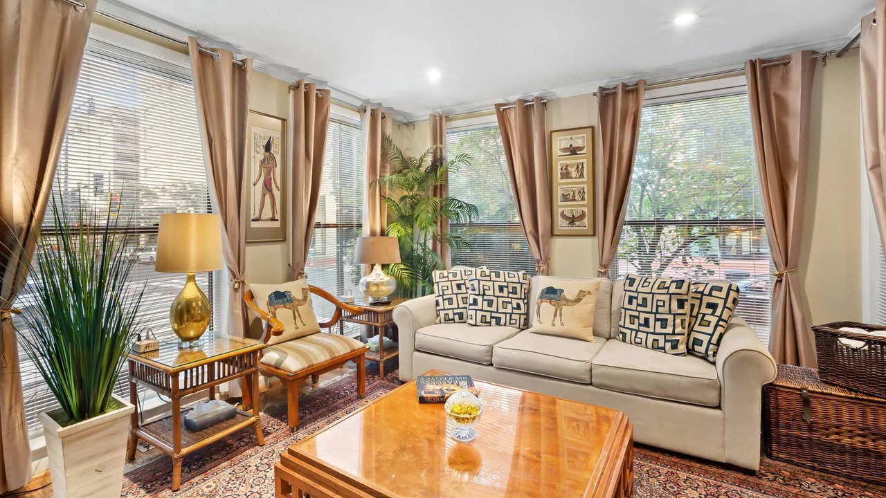 Photo of Livingroom in West End