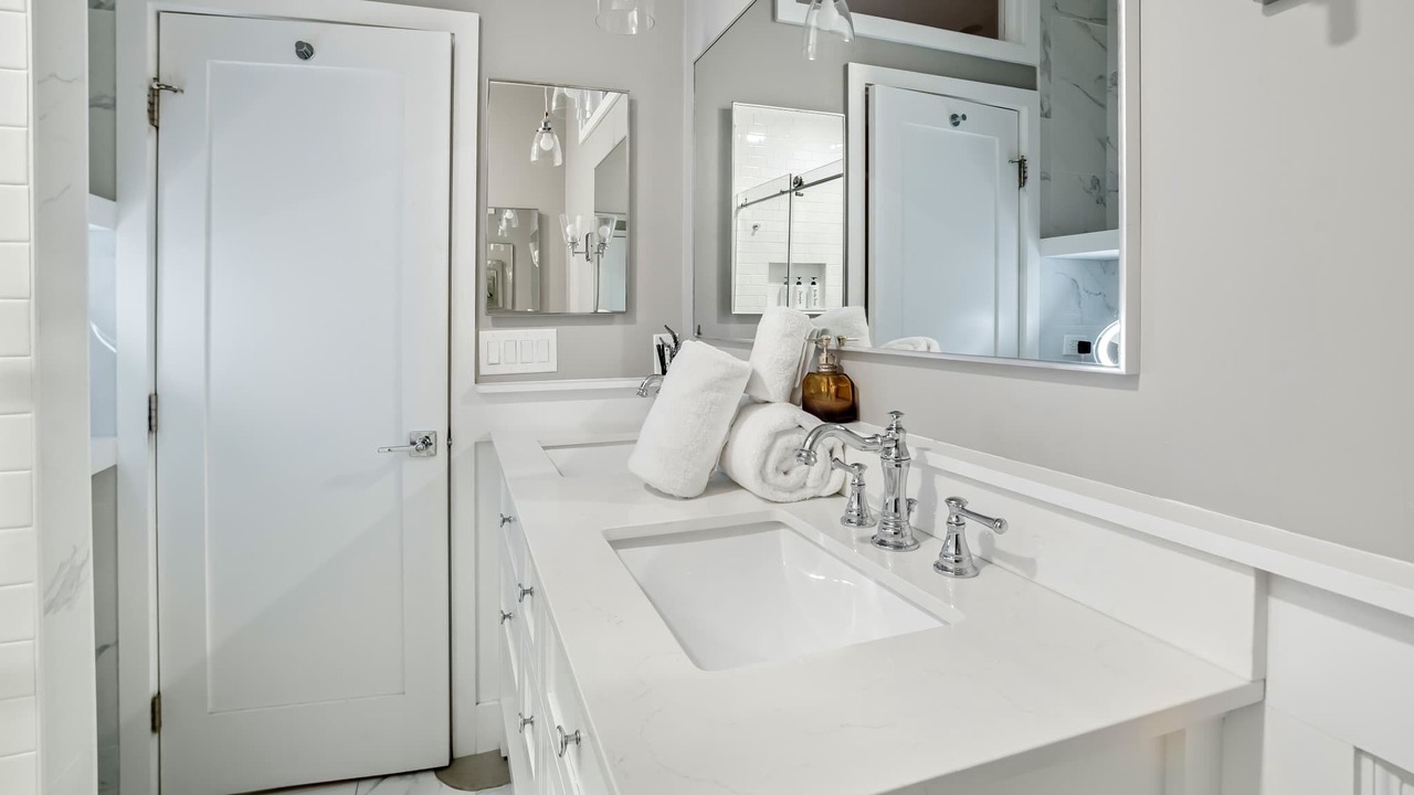 Photo of Bathroom in West End