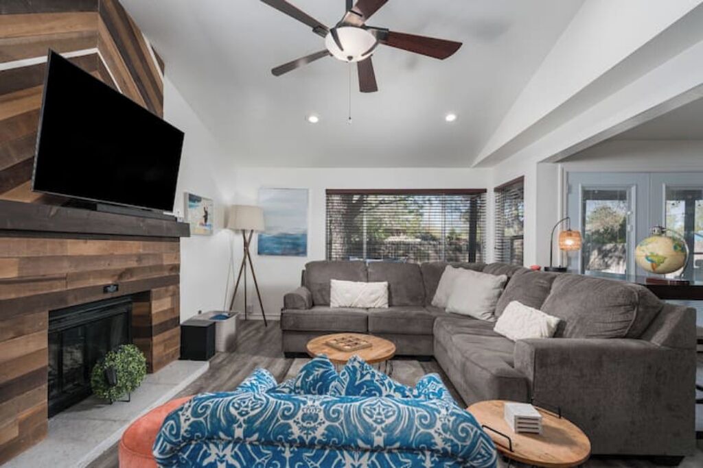 Photo of Livingroom in Northwest Reno