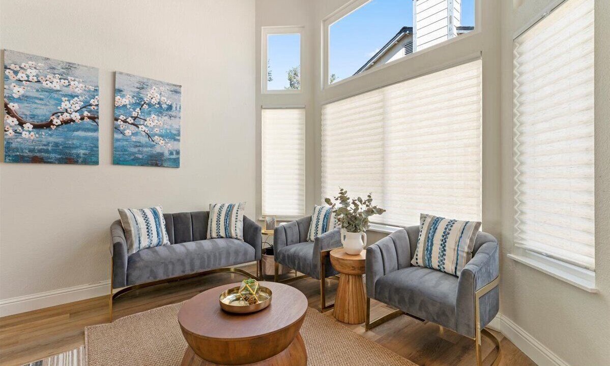 Photo of Livingroom in Sparks