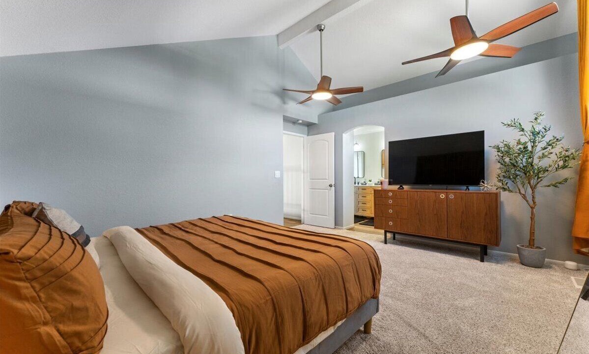 Photo of Bedroom in Sparks