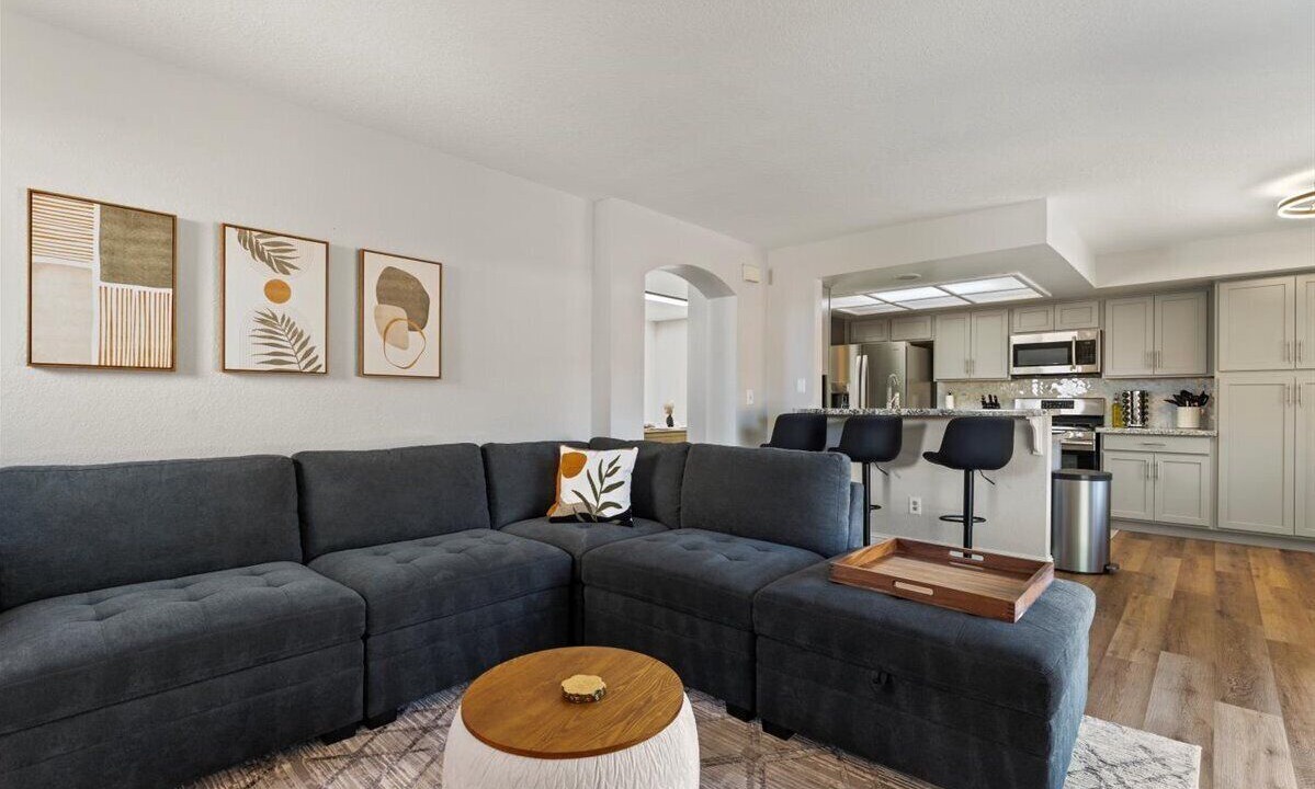 Photo of Livingroom in Sparks