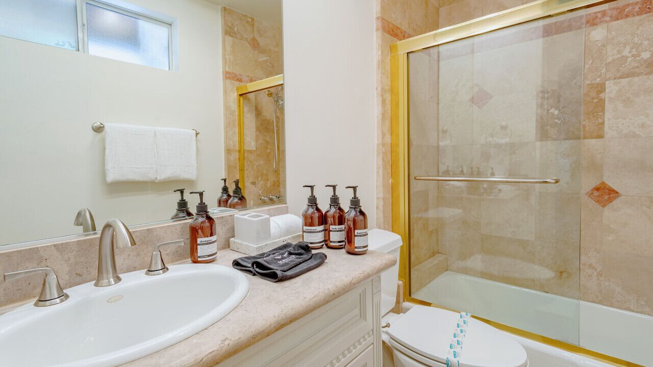 Photo of Bathroom in North Hollywood