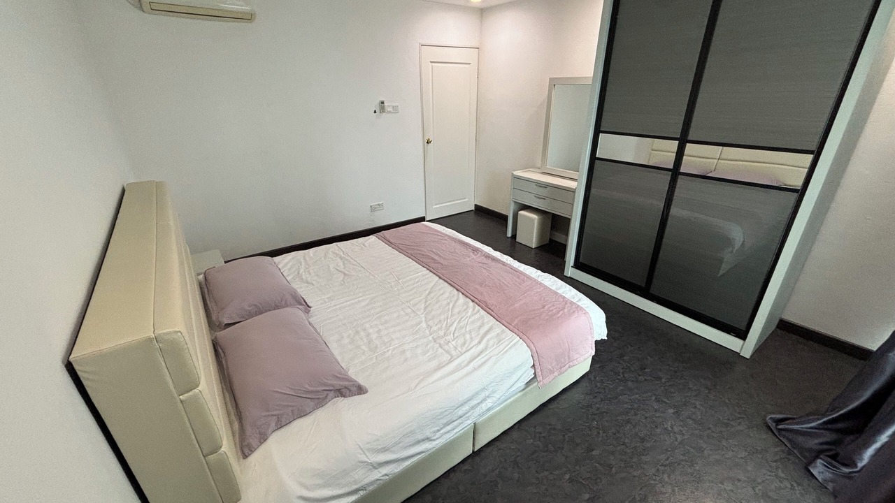Photo of Bedroom in Downtown George Town