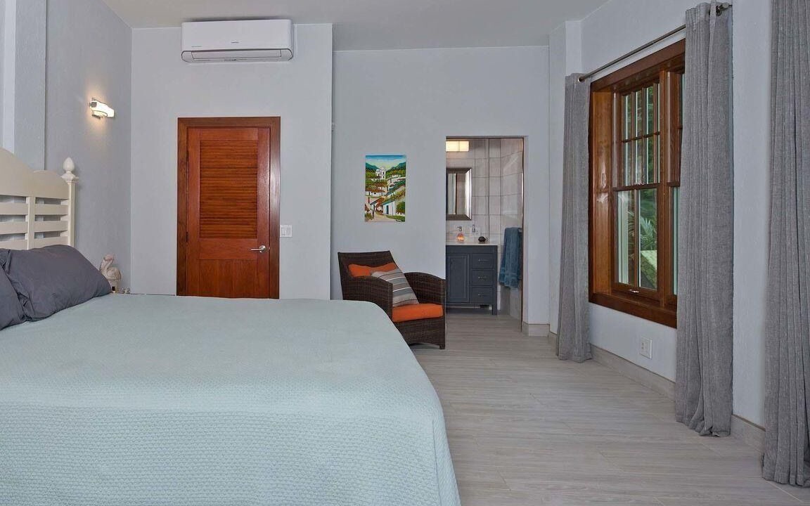 Photo of Bedroom in First Bight