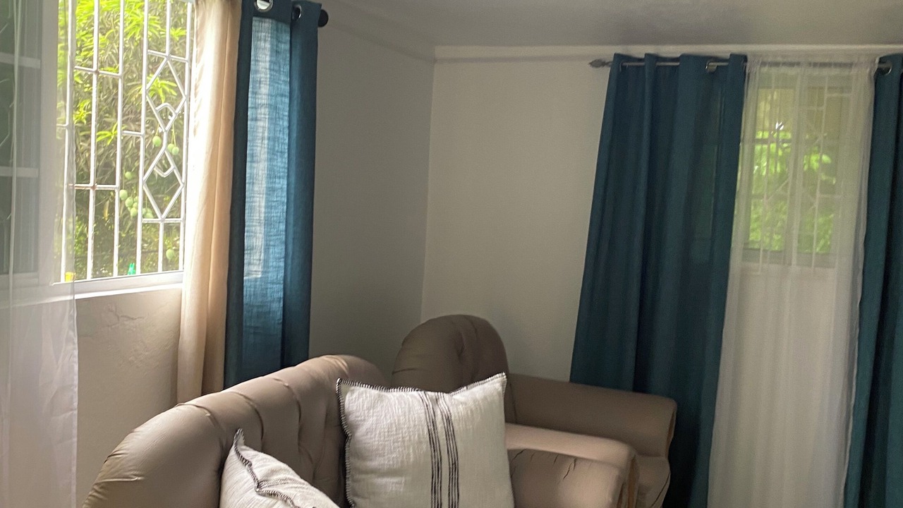 Photo of Livingroom in Priory