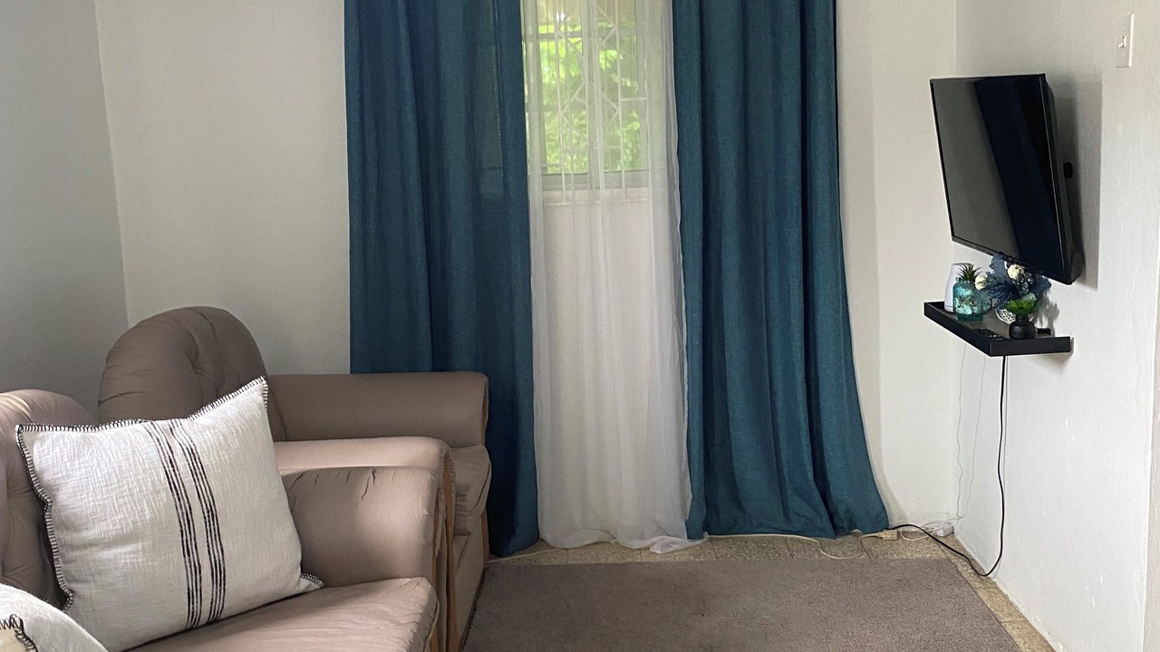 Photo of Livingroom in Priory