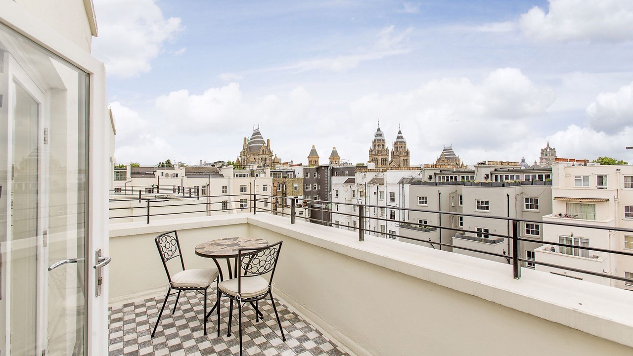 Photo of Outdoor in South Kensington