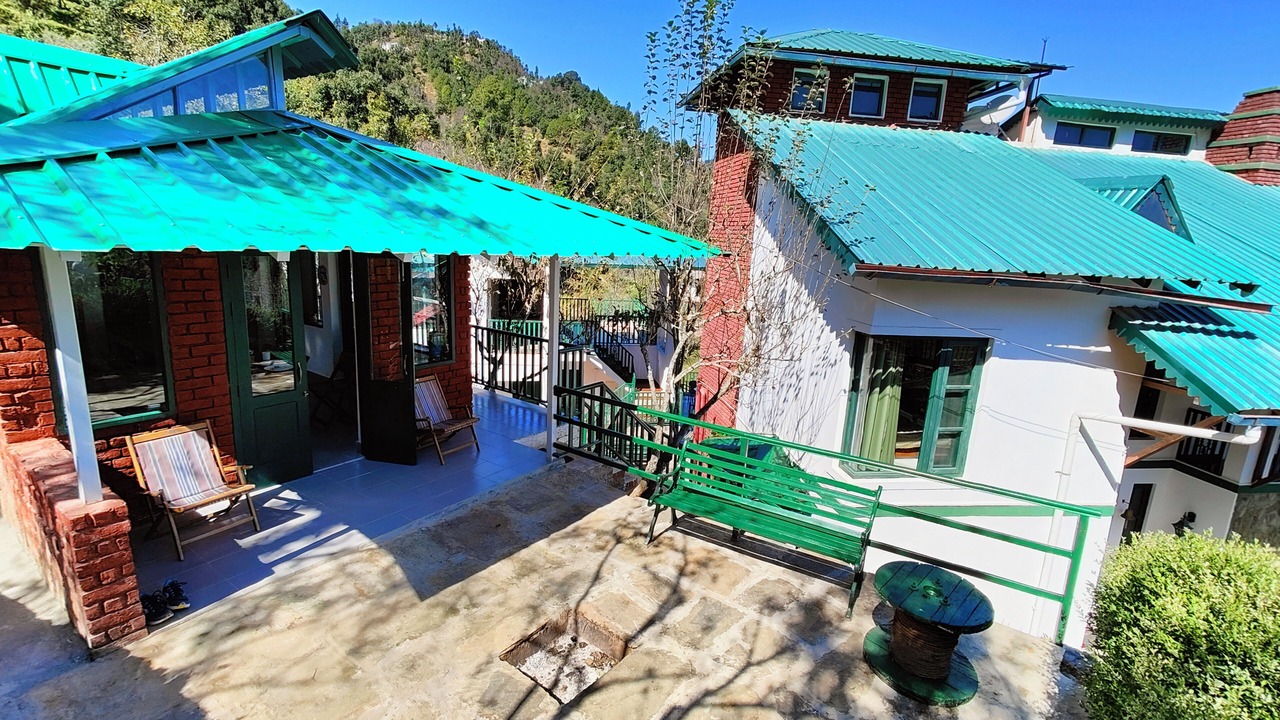Photo of Patio Balcony in Mukteshwar
