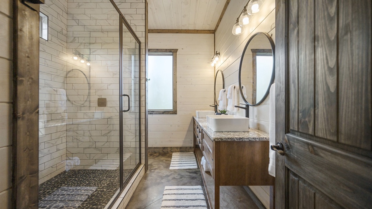 Photo of Bathroom in Pickens