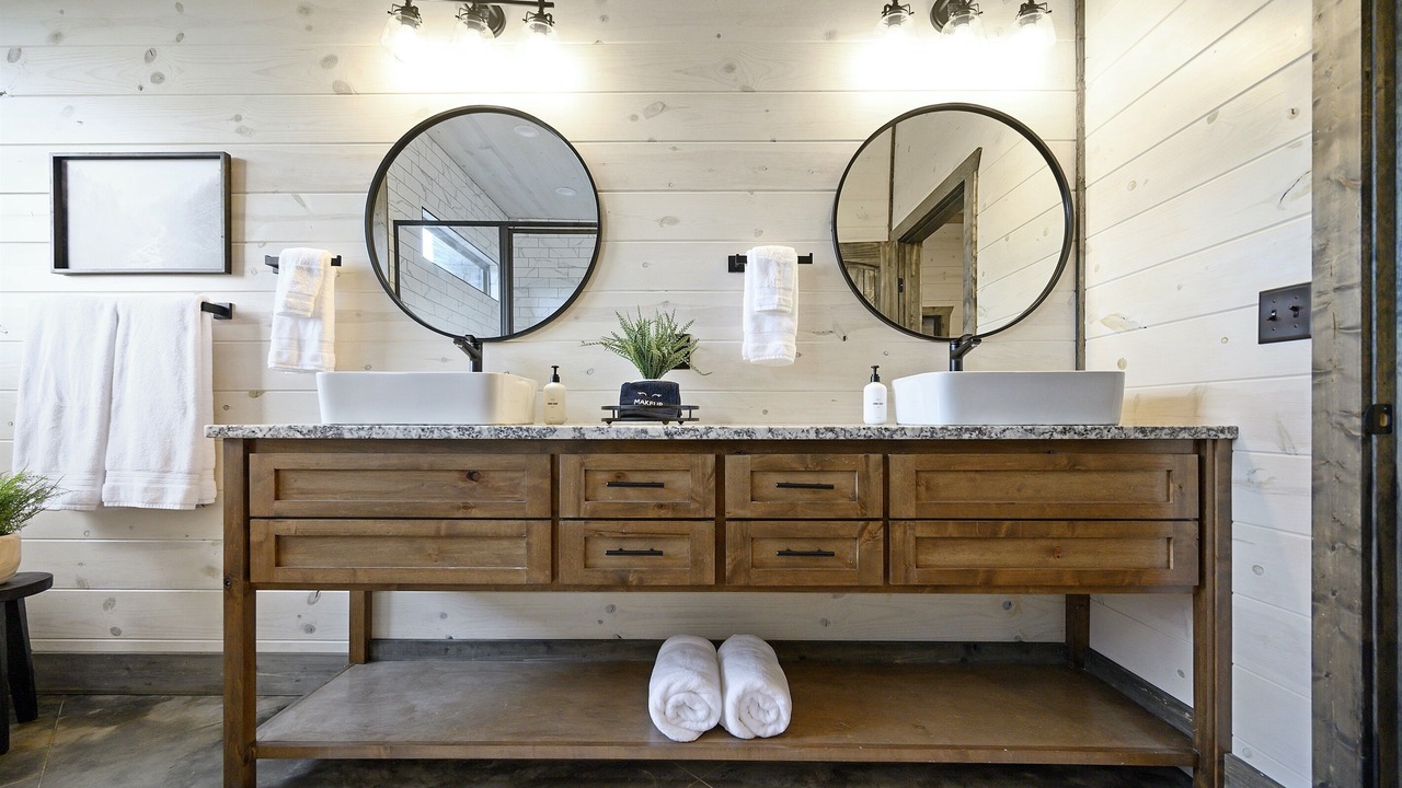Photo of Bathroom in Pickens