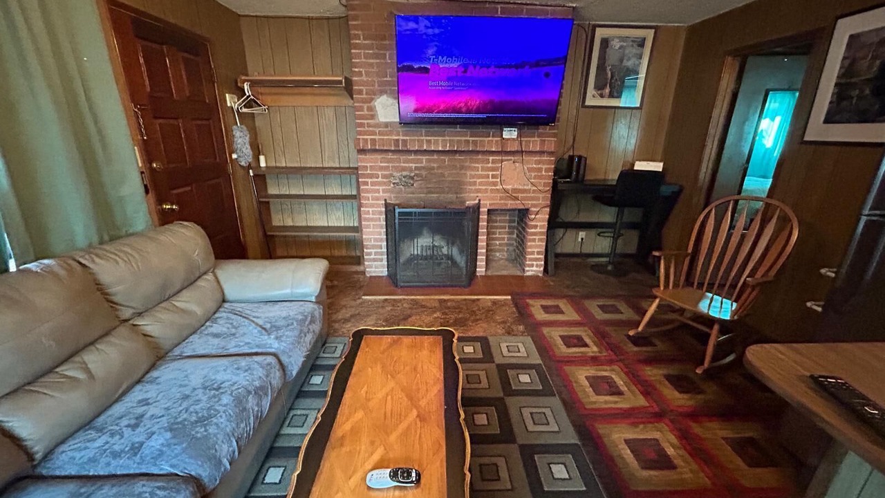 Photo of Livingroom in Elk Point