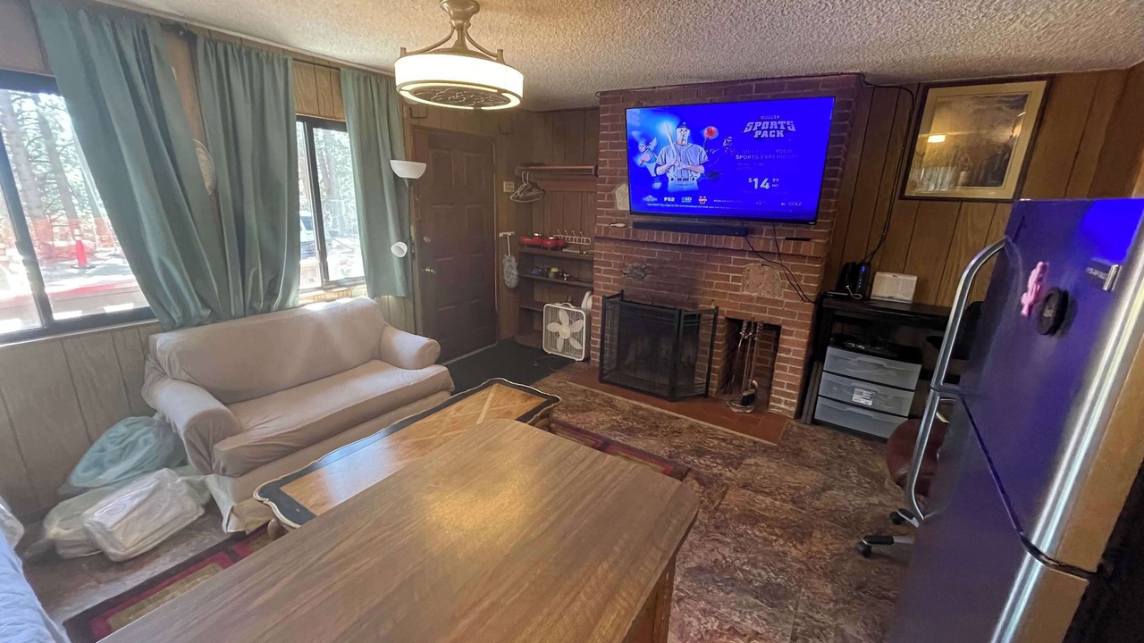 Photo of Livingroom in Elk Point