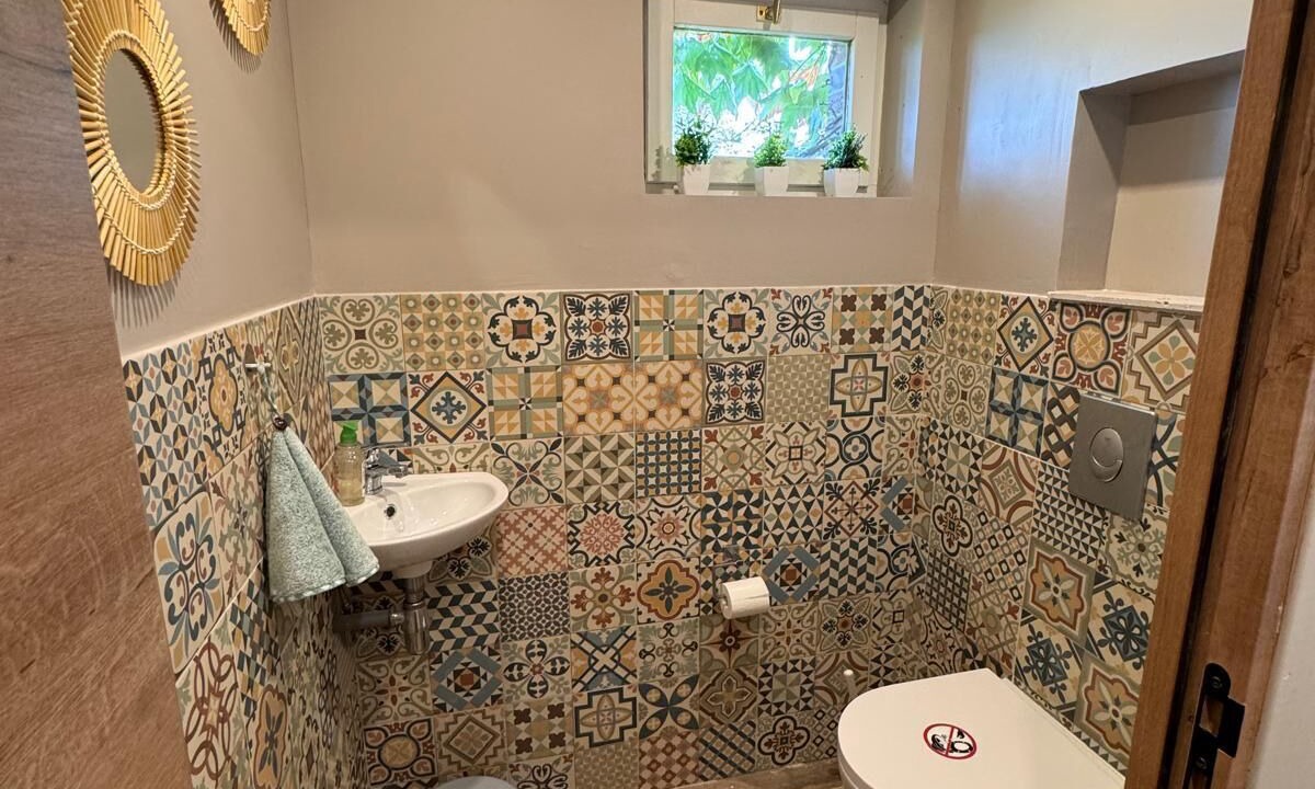 Photo of Bathroom in Pezou