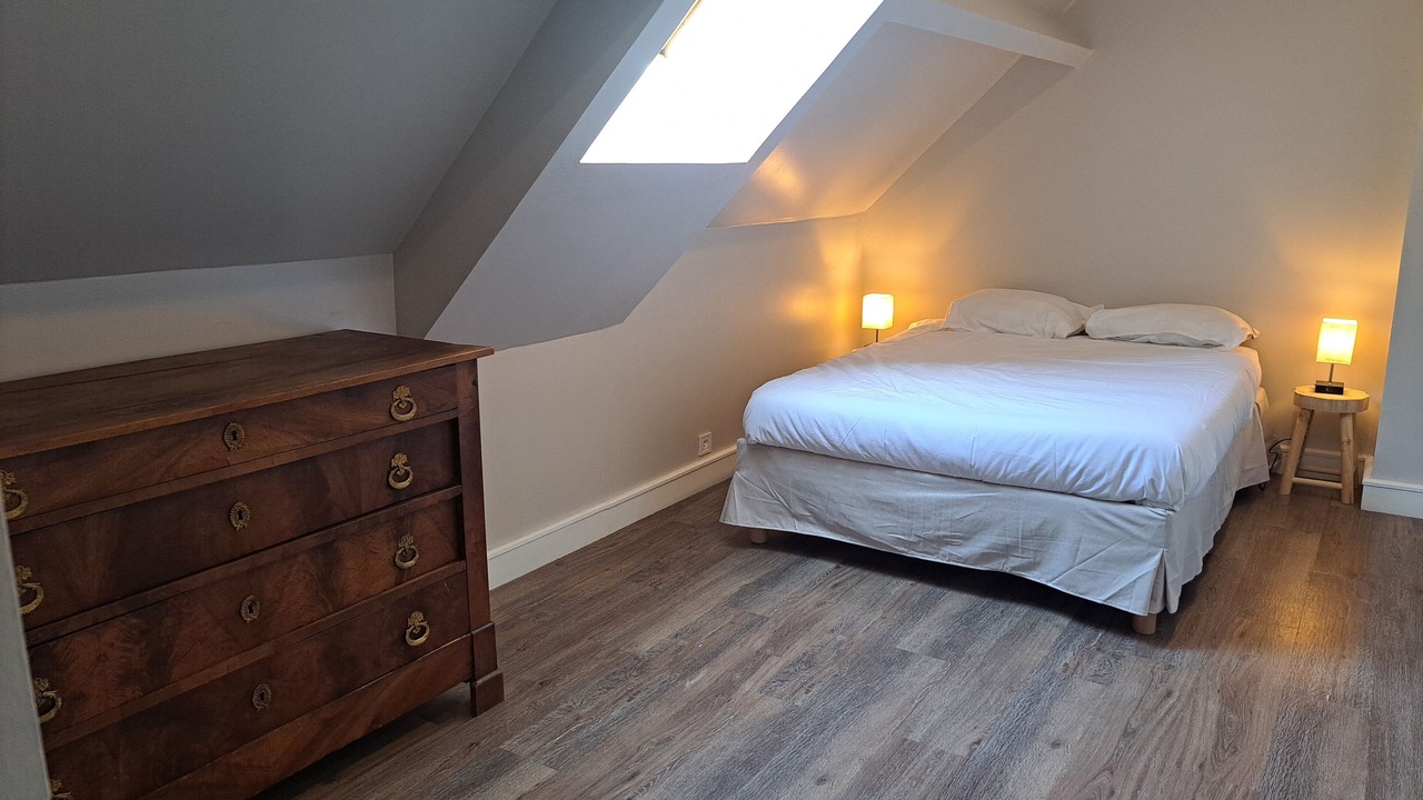 Photo of Bedroom in Pezou