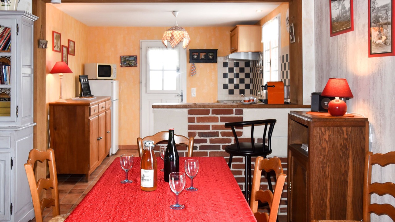 Photo of Bedroom in Courtonne-la-Meurdrac