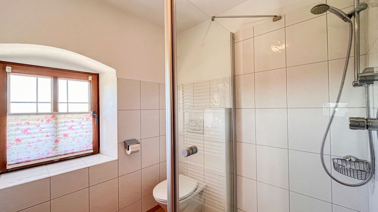 Photo of Bathroom in Regau