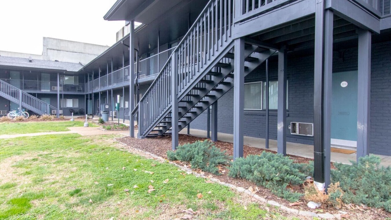 Photo of Outdoor in Melrose