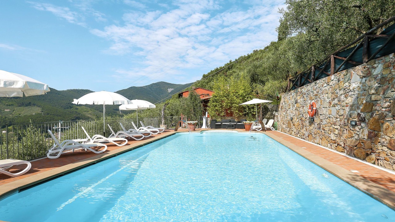 Photo of Outdoor in Buti