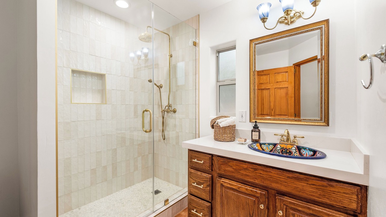 Photo of Bathroom in Tehachapi