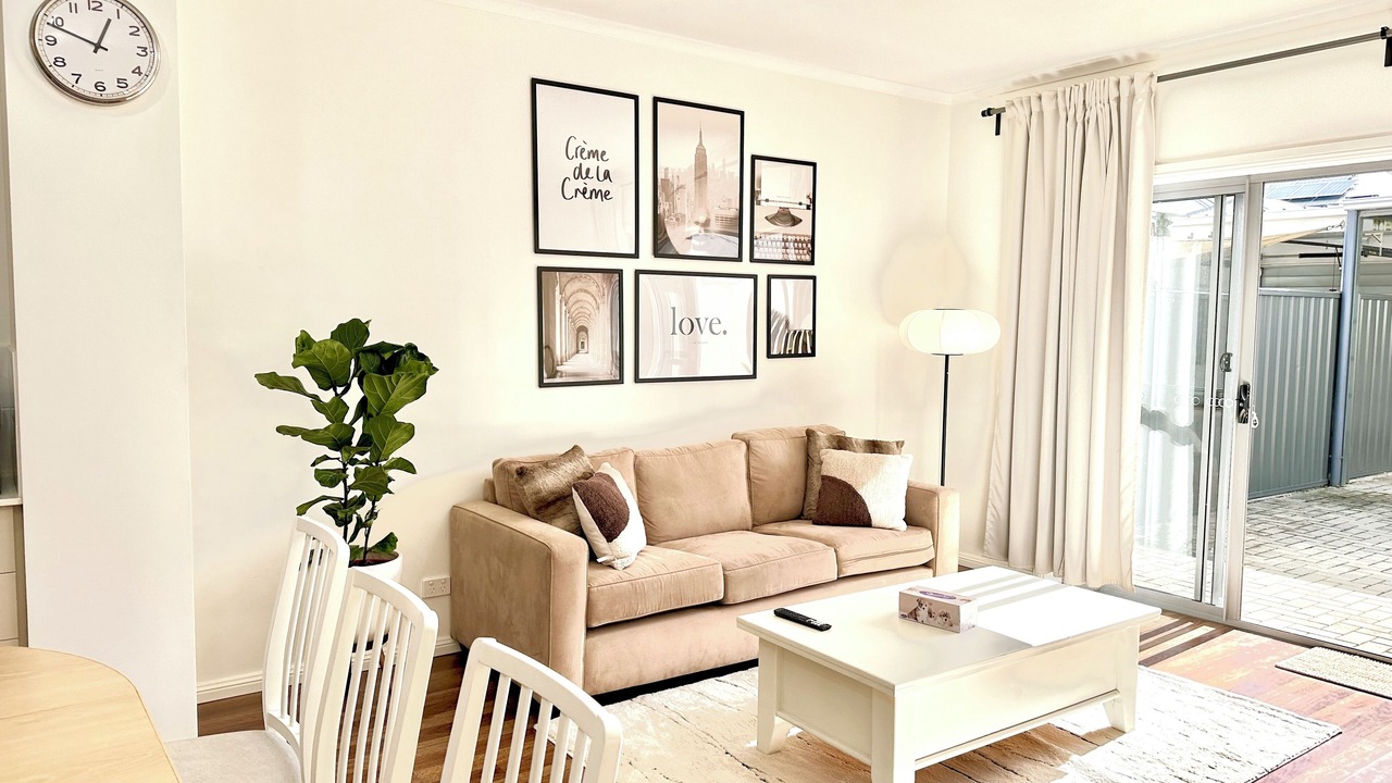 Photo of Livingroom in Lightsview
