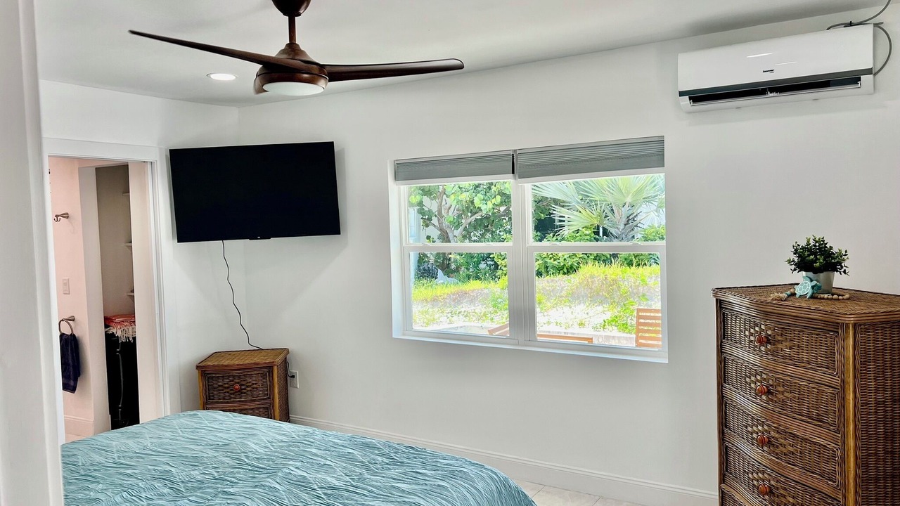 Photo of Bedroom in Treasure Cay