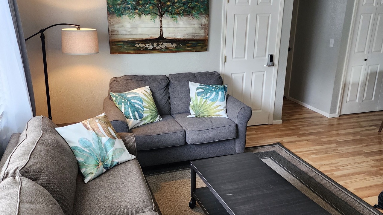 Photo of Livingroom in Airport Heights Community Council