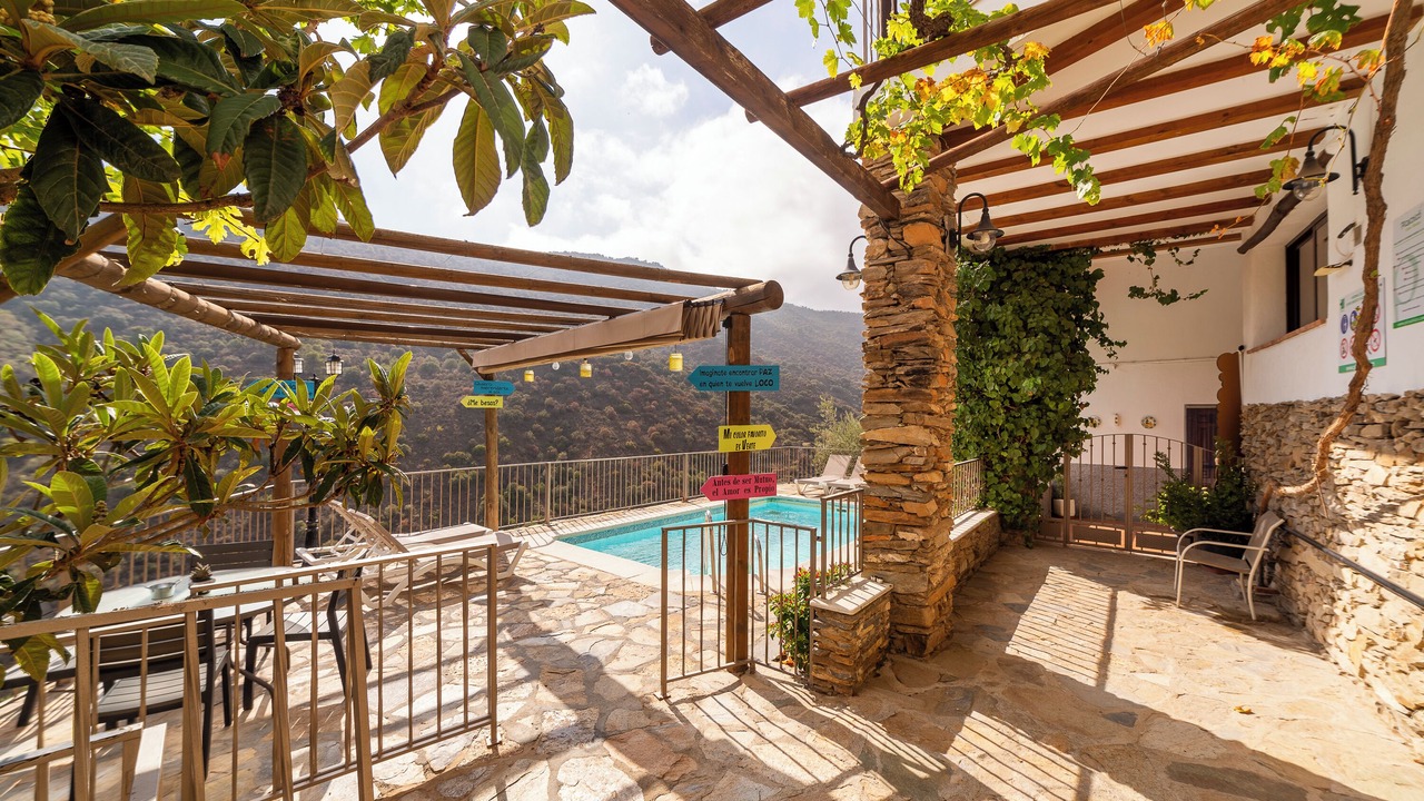 Photo of Patio Balcony in Laroya