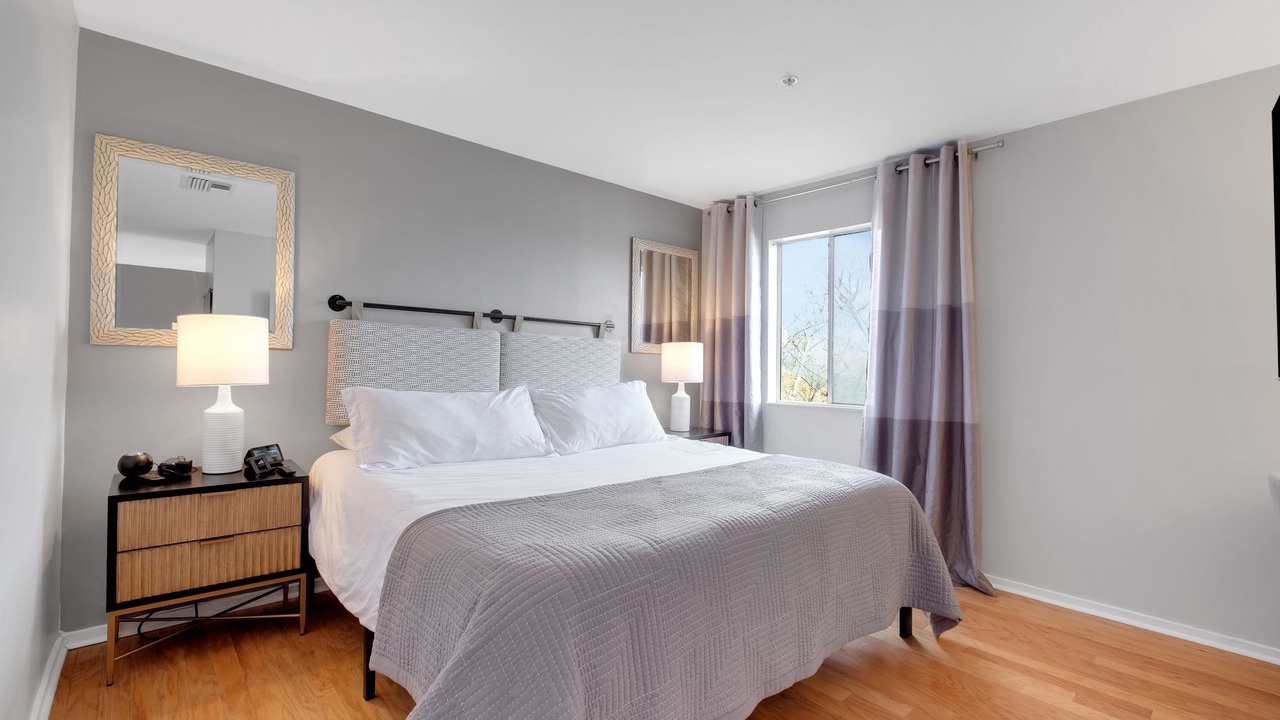 Photo of Bedroom in North Capitol